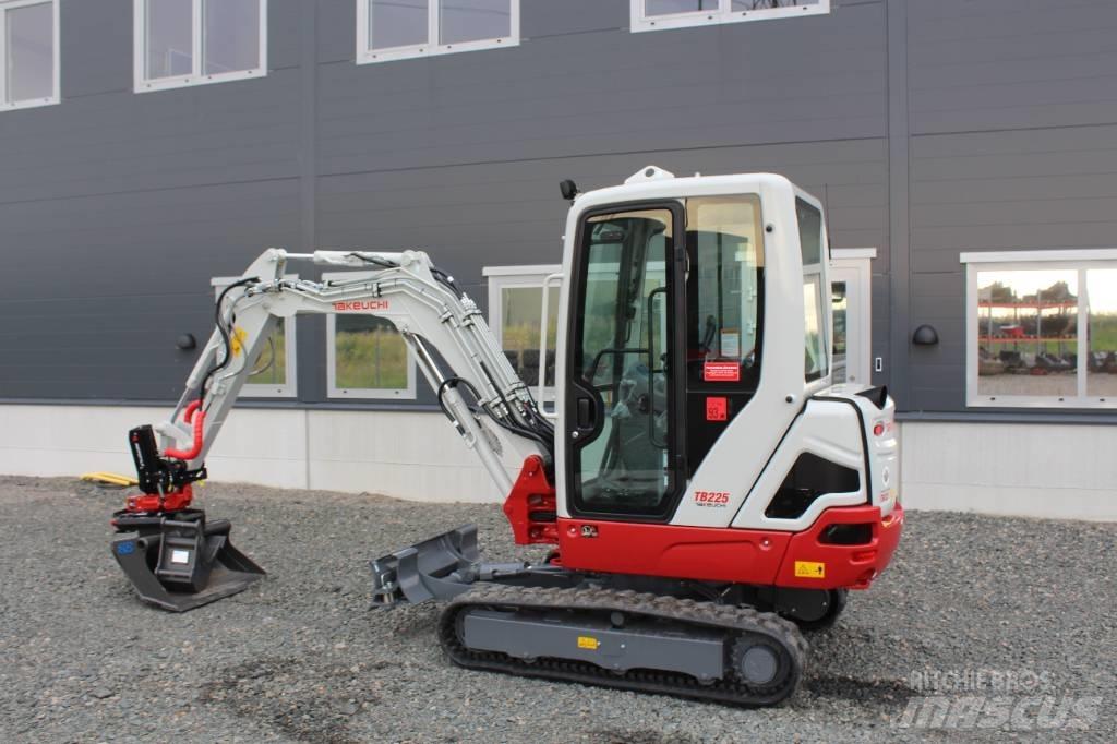 Takeuchi TB 225 Miniexcavadoras