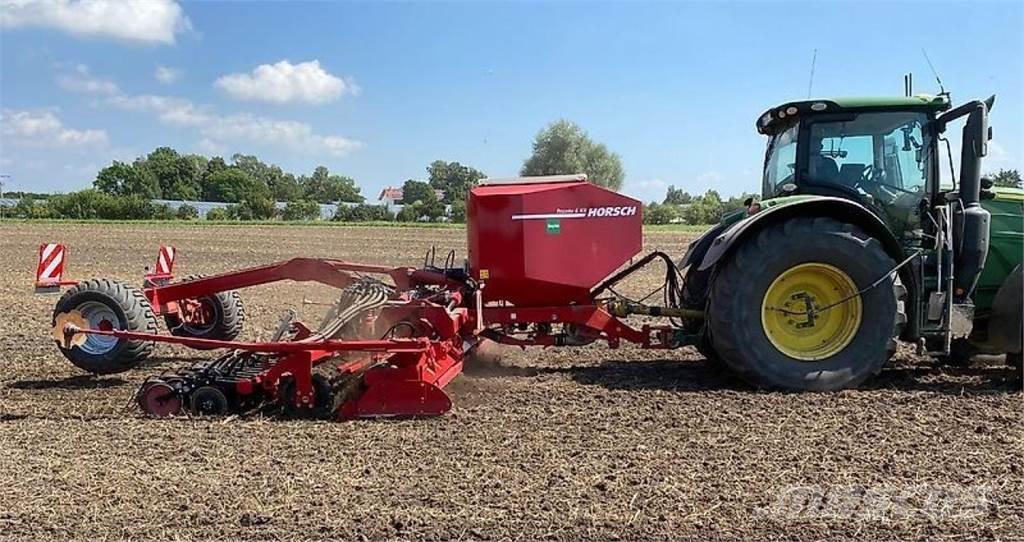 Horsch Pronto 6KR Perforadoras combinadas