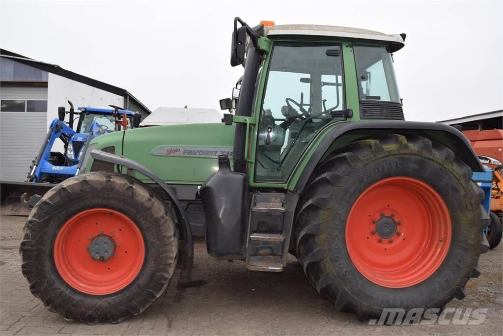 Fendt 716 Vario Tractores