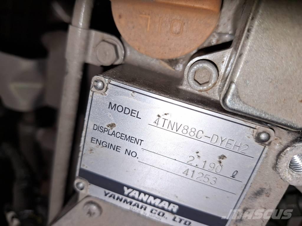 Yanmar 4TNV88C-DYEH2 Motores