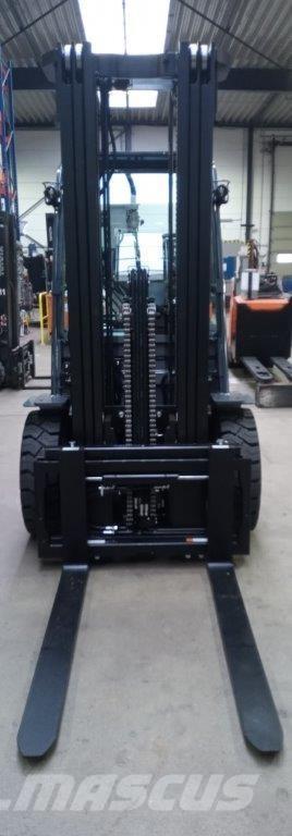 Toyota 52-8FDJF35 Camiones diesel