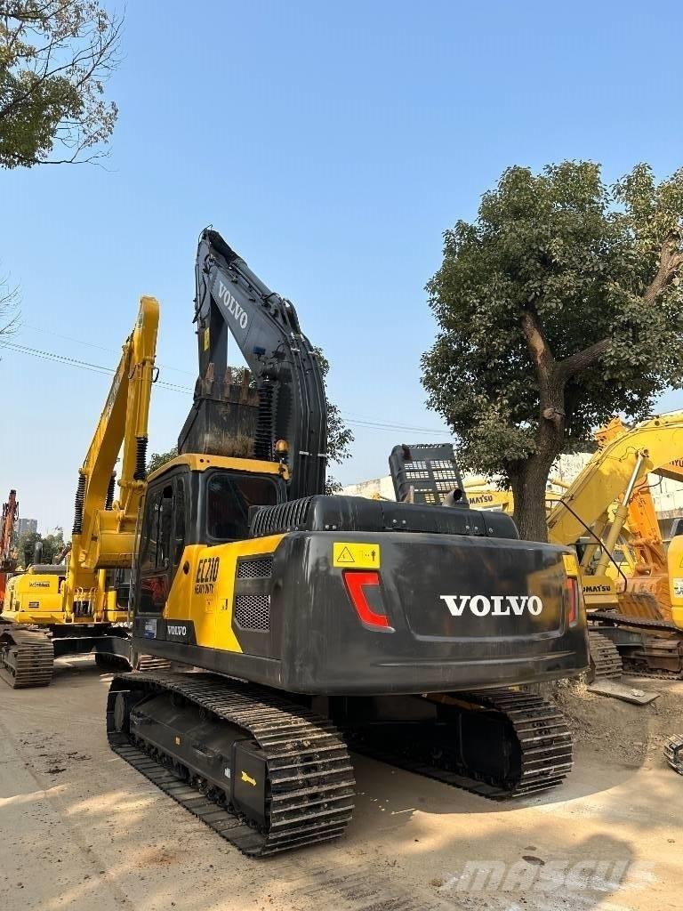 Volvo EC 210 Excavadoras 7t - 12t