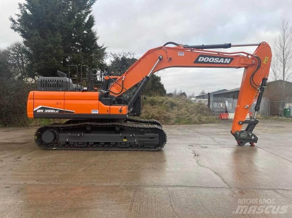 Doosan Dx300LC-7 Excavadoras sobre orugas