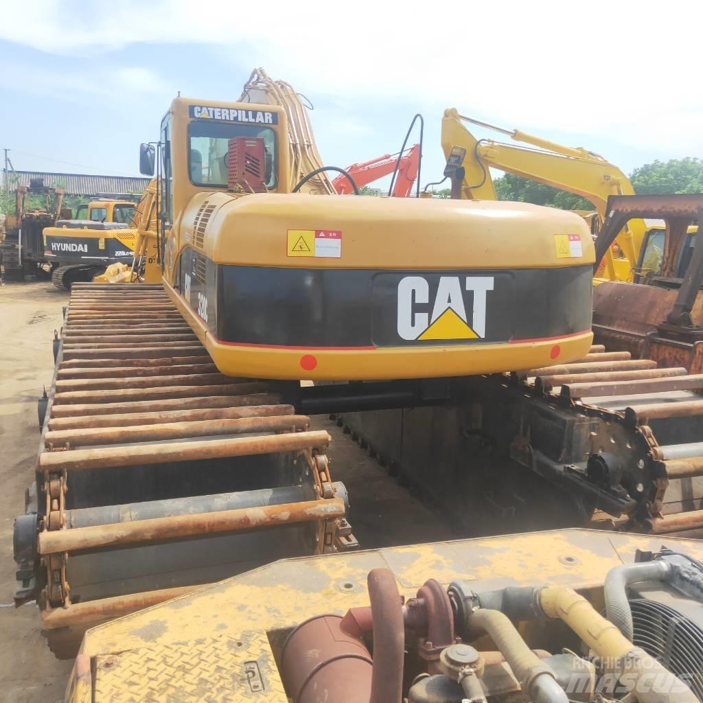 CAT 320C Excavadoras anfibio