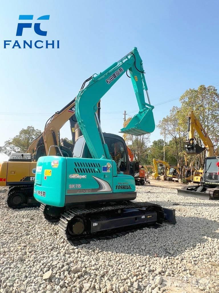 Kobelco 75 Excavadoras sobre orugas