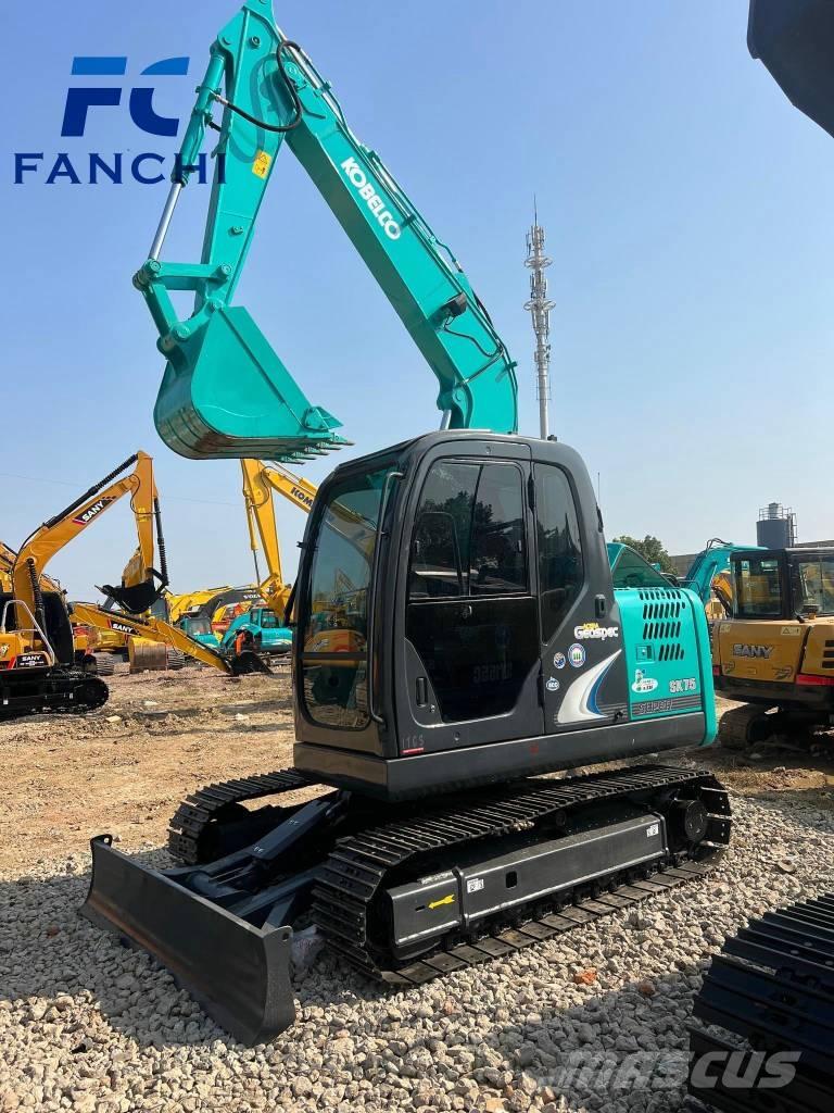 Kobelco 75 Excavadoras sobre orugas