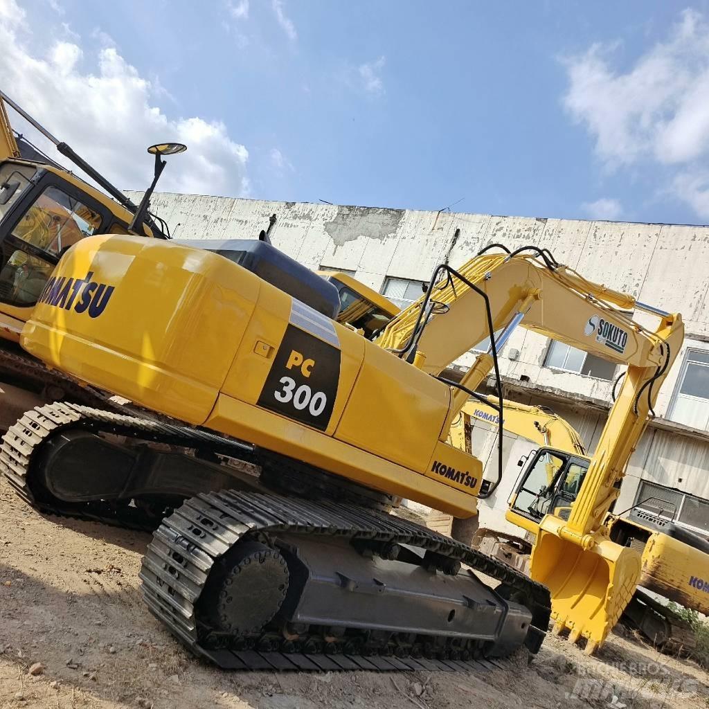 Komatsu PC300 Excavadoras sobre orugas