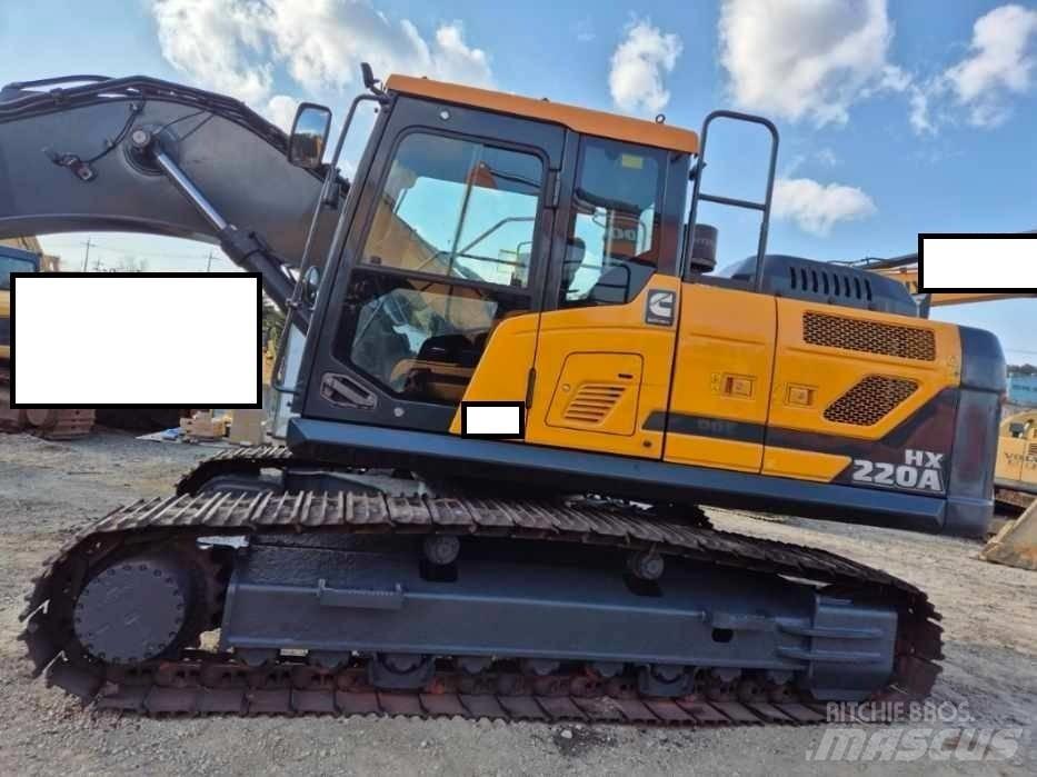 Hyundai HX 220 Excavadoras sobre orugas