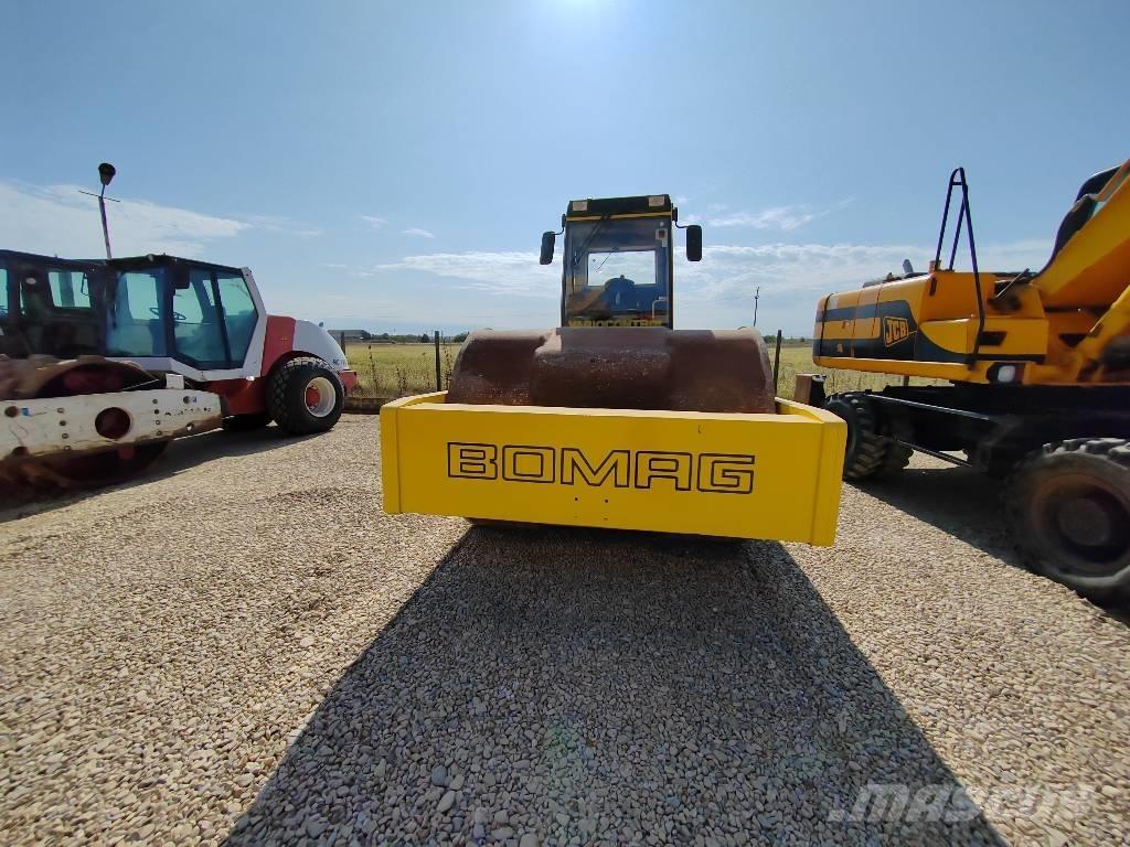 Bomag BW 225 D-3 Rodillos de doble tambor