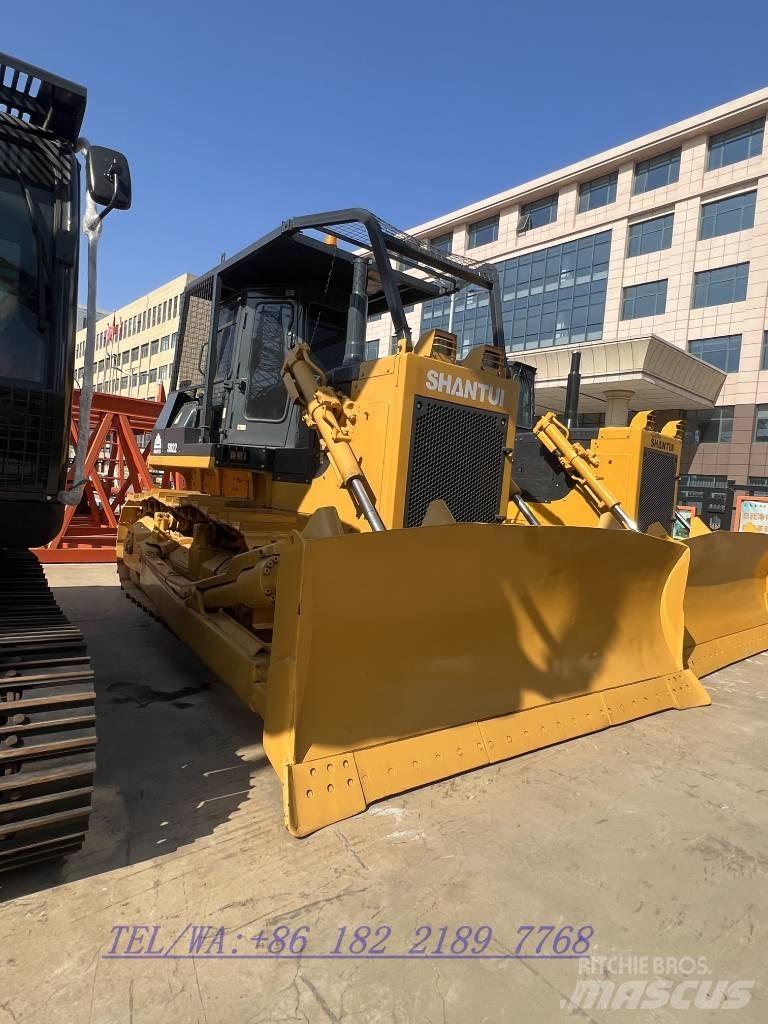 Shantui SD 22 Buldozer sobre oruga