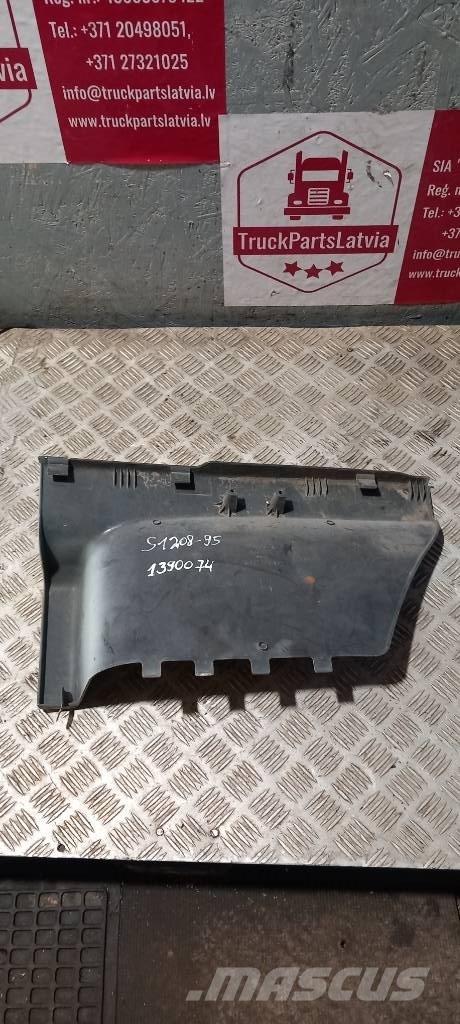 Scania 94 D.   1390074 Cabinas