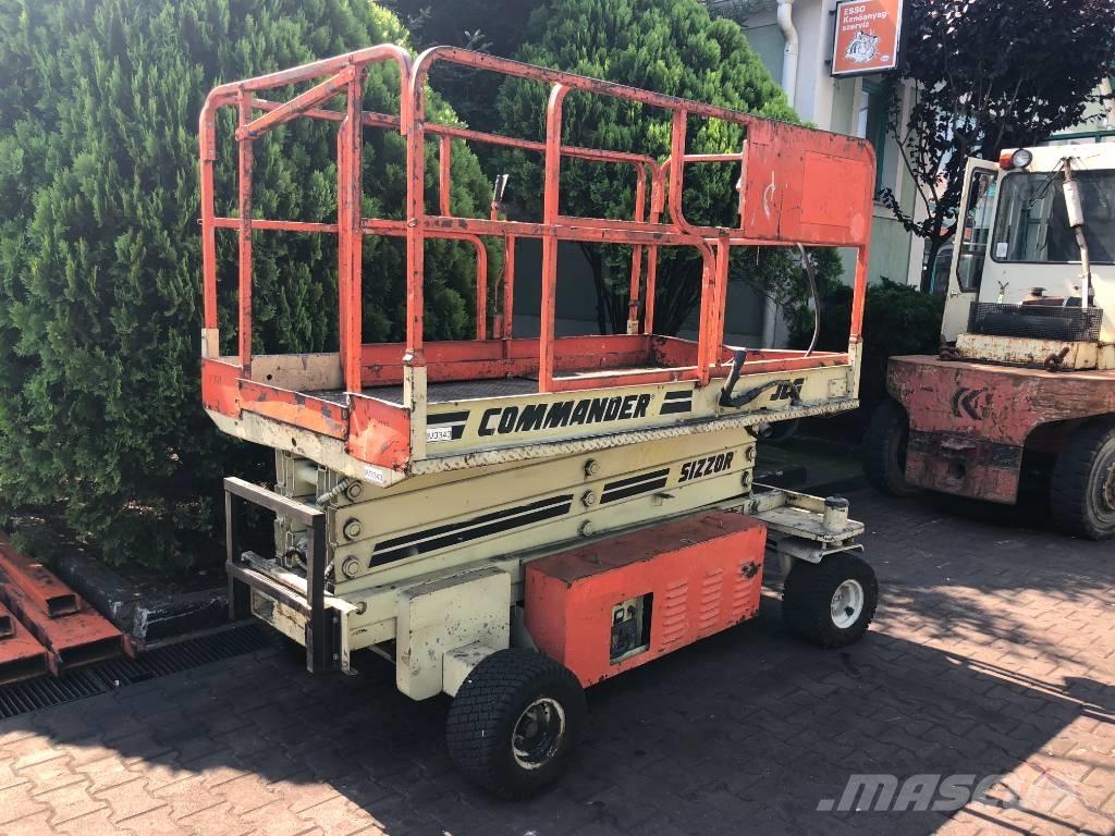JLG CM2558    V-3343 Plataformas con jaula de elevación