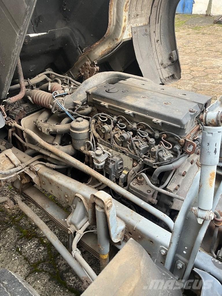 Mercedes-Benz 814 Camiones de cama baja