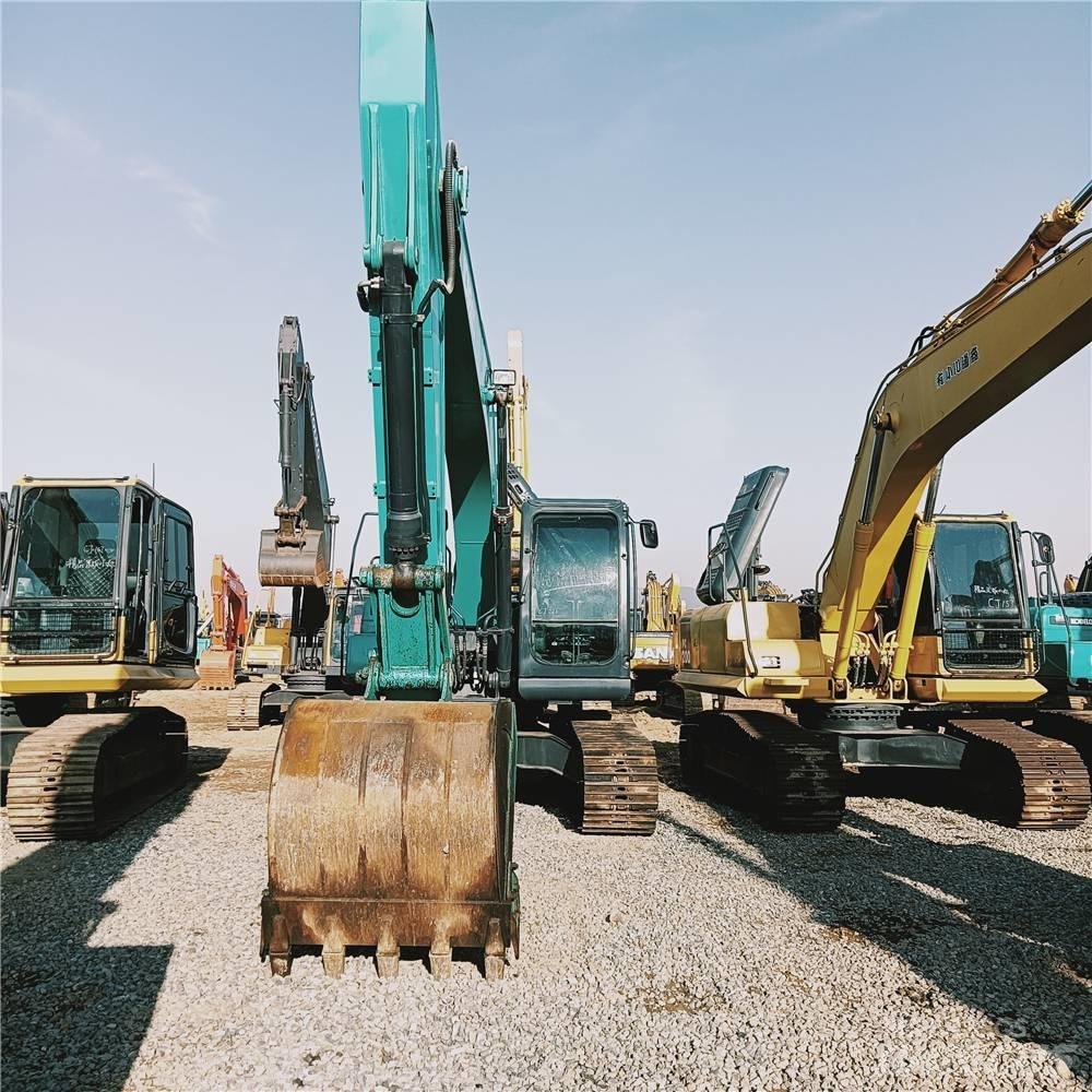 Kobelco SK 200D Excavadoras sobre orugas