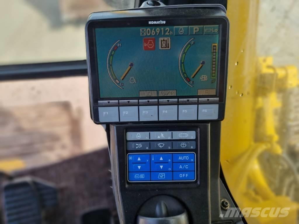 Komatsu PC 350 NLC-8 Excavadoras sobre orugas