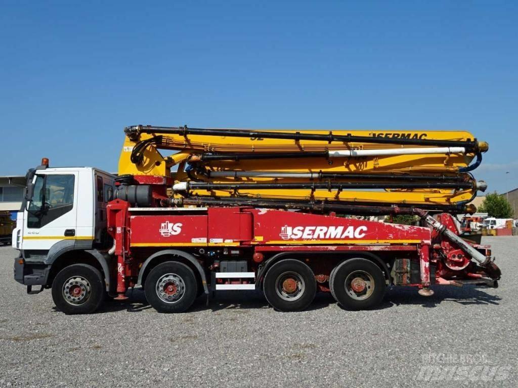 Iveco trakker 410e44 Bombas de concreto