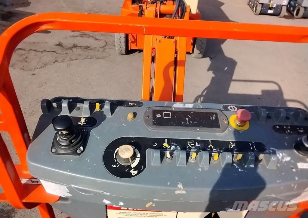 JLG E 400 AJP Plataformas con brazo de elevación manual