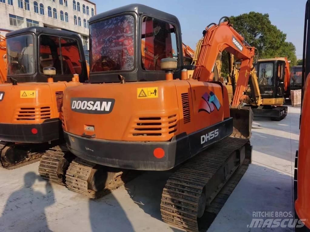 Doosan DH55 Excavadoras sobre orugas