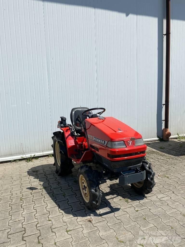 Yanmar KE-3 Tractores compactos