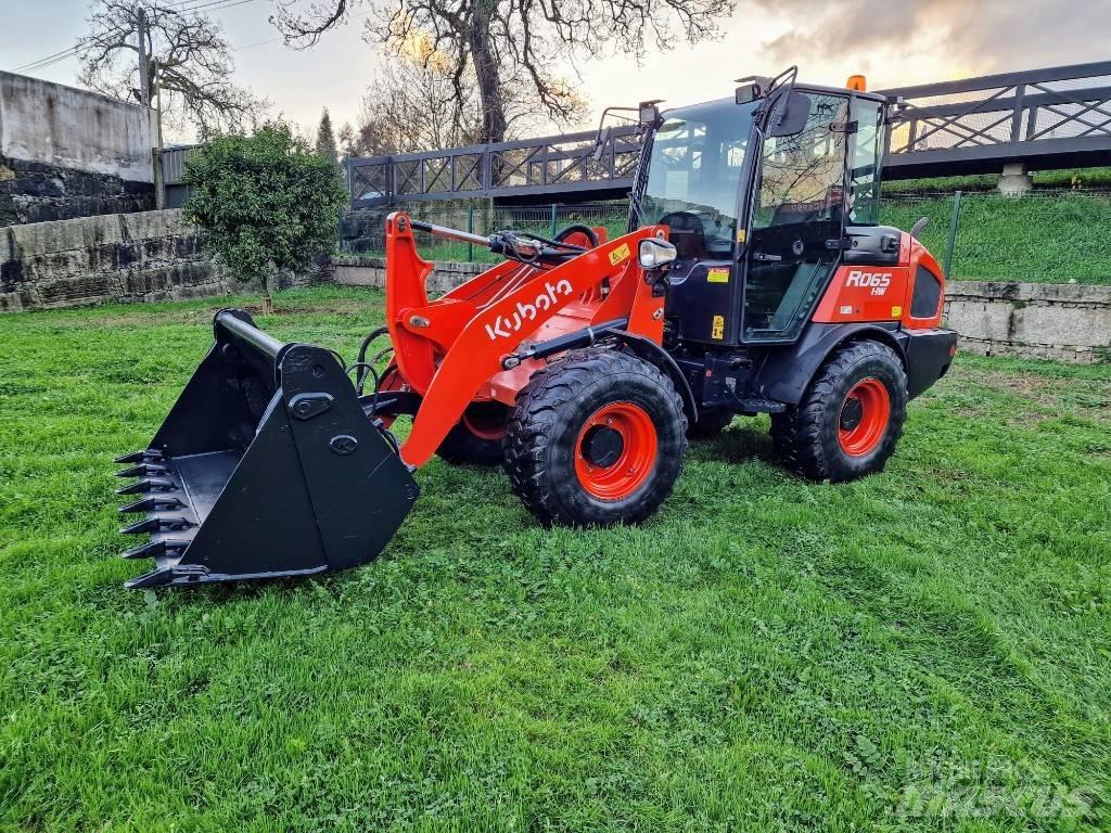 Kubota R 065 Cargadoras sobre ruedas