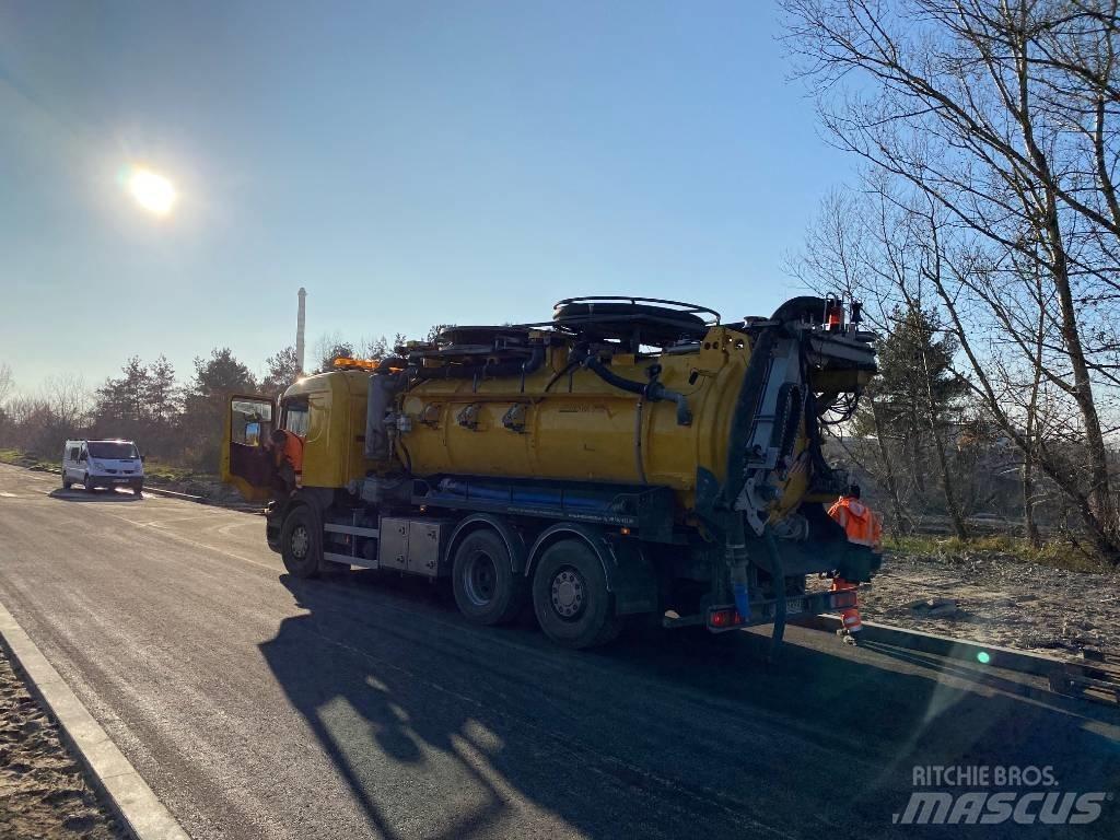 Scania P 380 Camiones aspiradores/combi