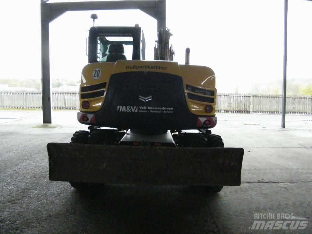 Yanmar B95W Excavadoras de ruedas