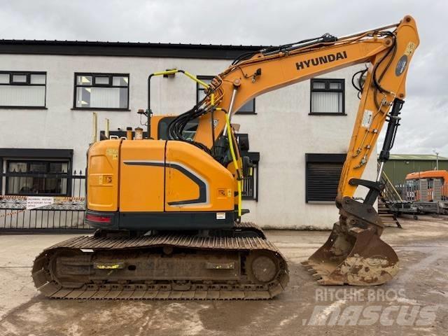 Hyundai HX130LCR Excavadoras sobre orugas