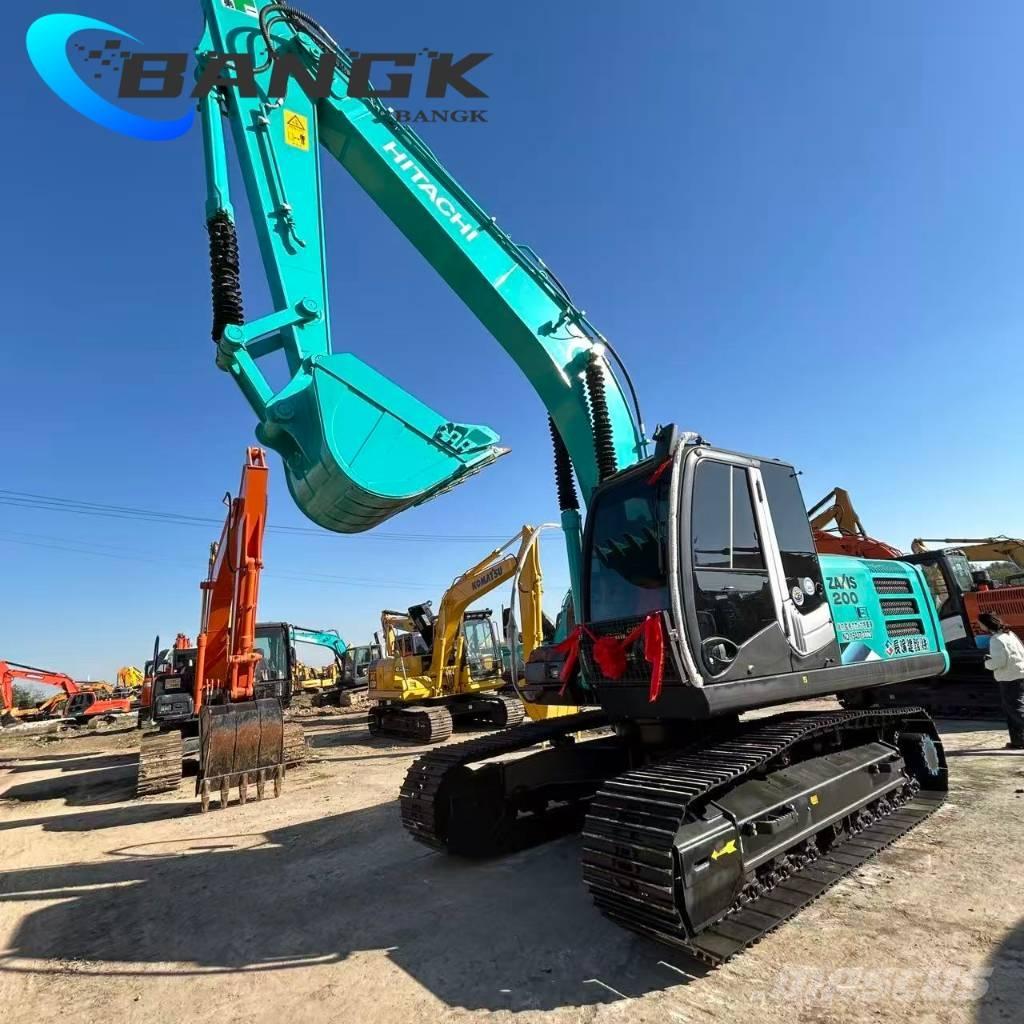 Hitachi ZX 200 Excavadoras sobre orugas