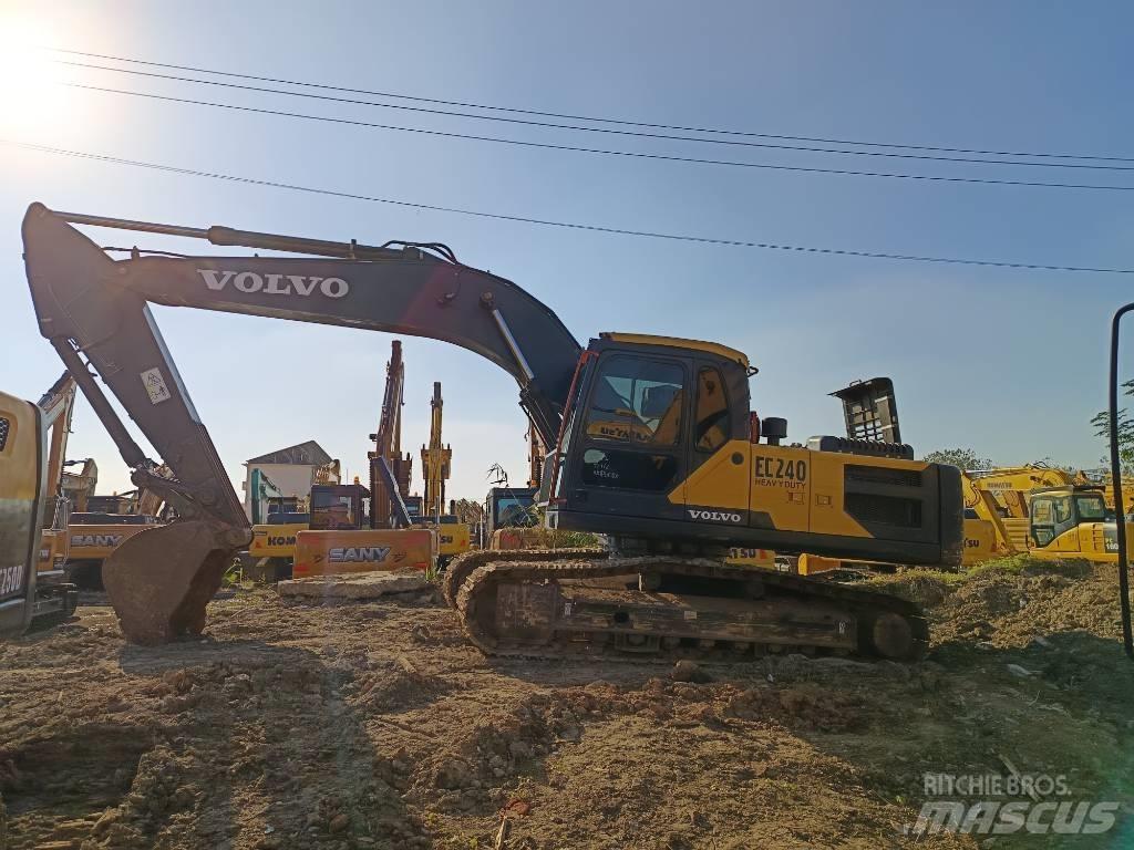 Volvo EC 240 Excavadoras sobre orugas