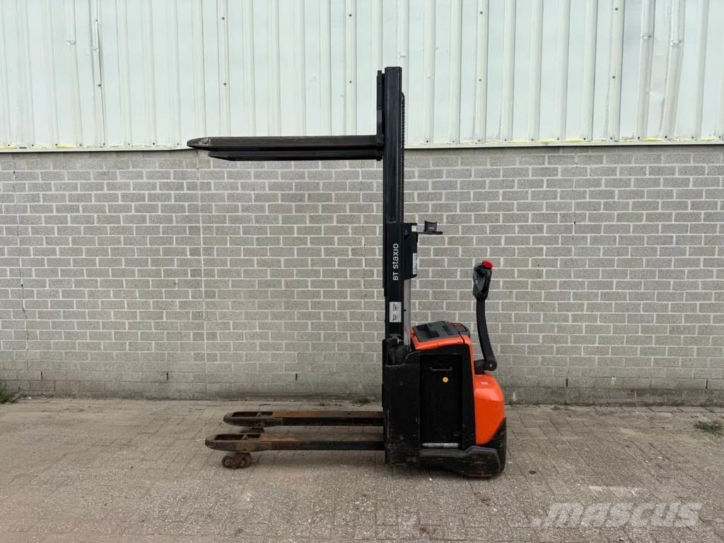 BT SWE200D Montacargas manual