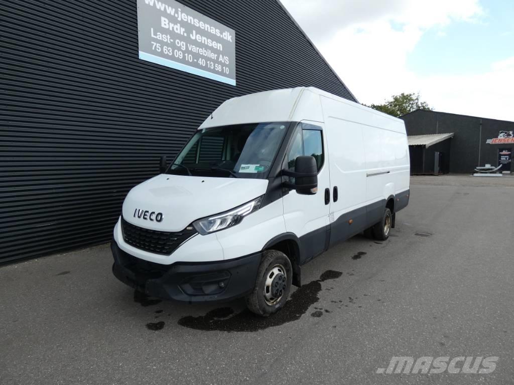 Iveco 50C 18 Camiones con caja de remolque