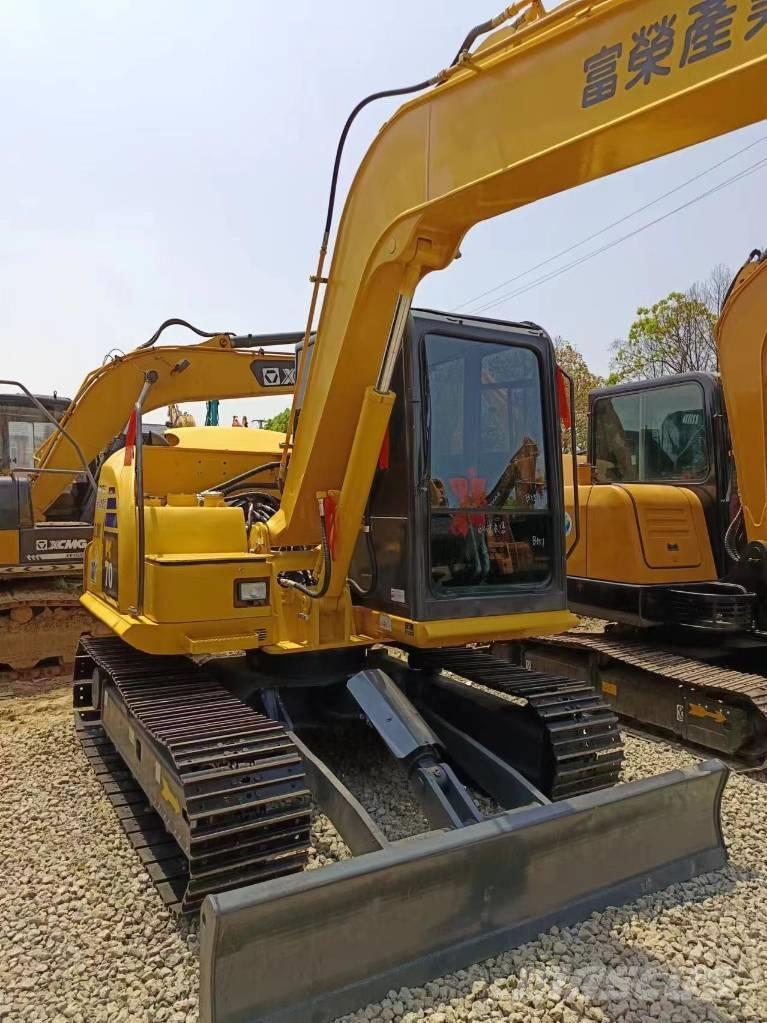 Komatsu PC 70 Excavadoras 7t - 12t