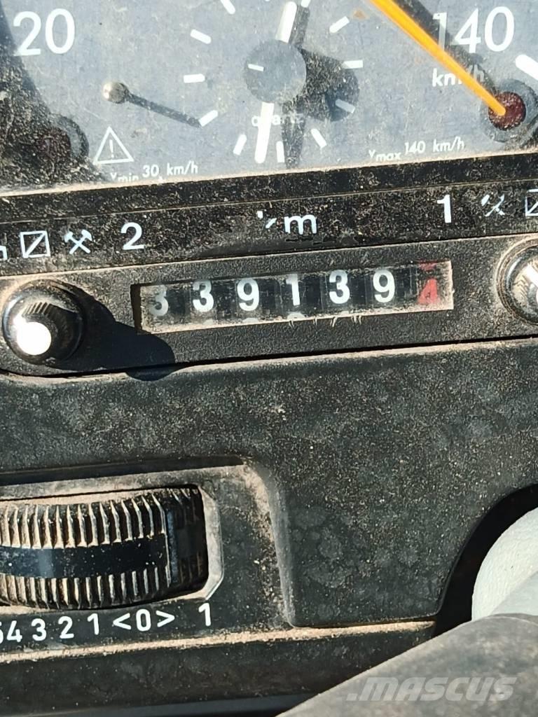 Mercedes-Benz 614 D Camiones de caja de lona