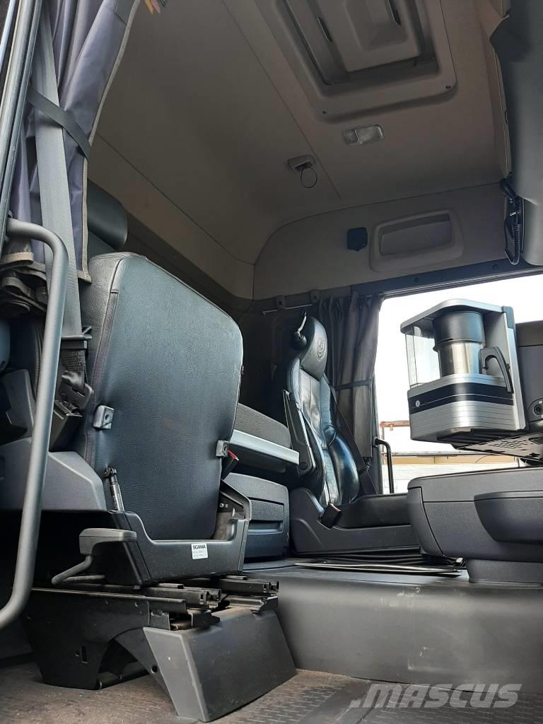 Scania R 730 Camiones con chasís y cabina