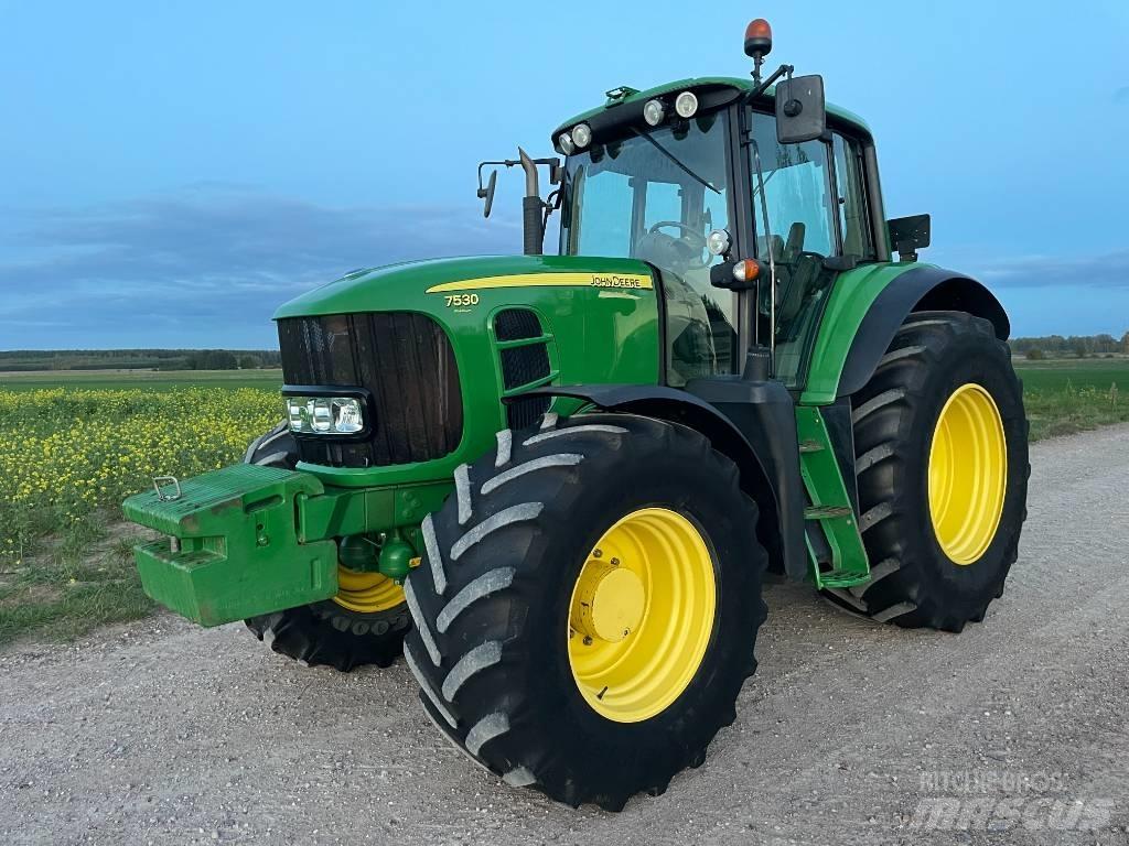 John Deere 7530 Tractores