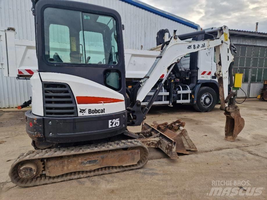 Bobcat E 25 Miniexcavadoras