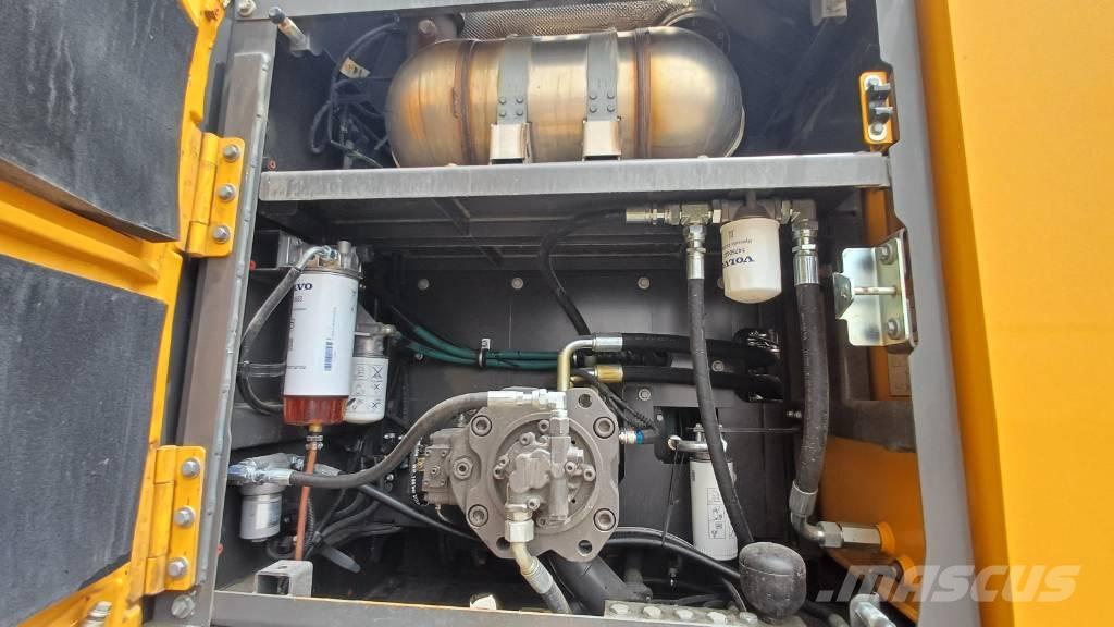 Volvo EC300ENL Excavadoras sobre orugas