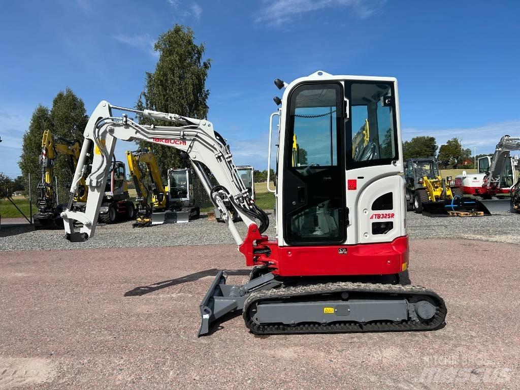 Takeuchi TB325 Miniexcavadoras