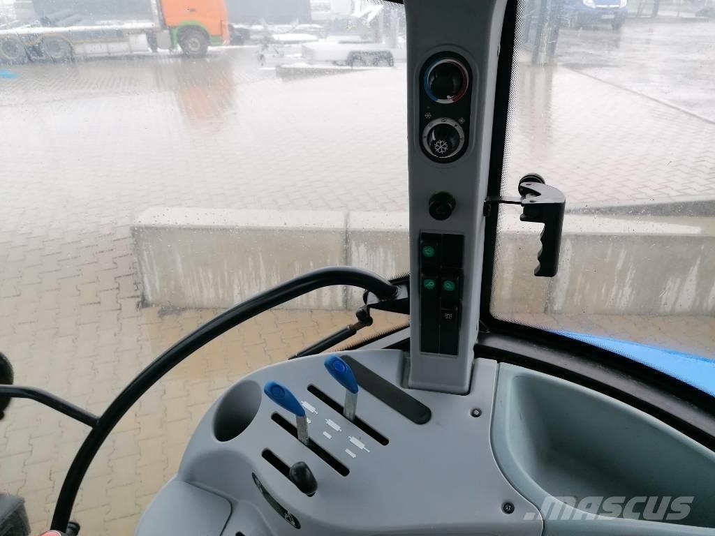 New Holland TD 5.95 Tractores