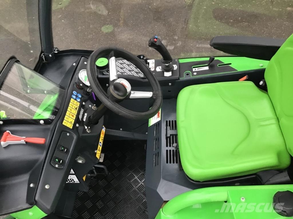 Avant 225 Maquinarias para servicios públicos