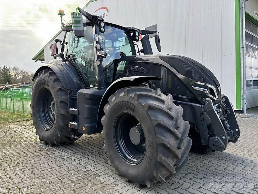 Valtra q305 Tractores