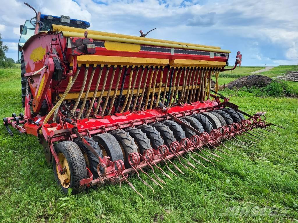 Väderstad Rapid 400C Taladros