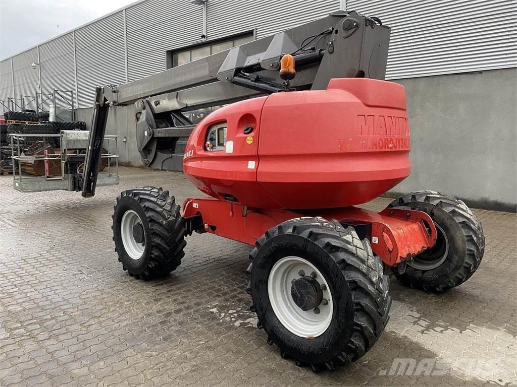 Manitou 200ATJ RC Plataformas con brazo de elevación manual