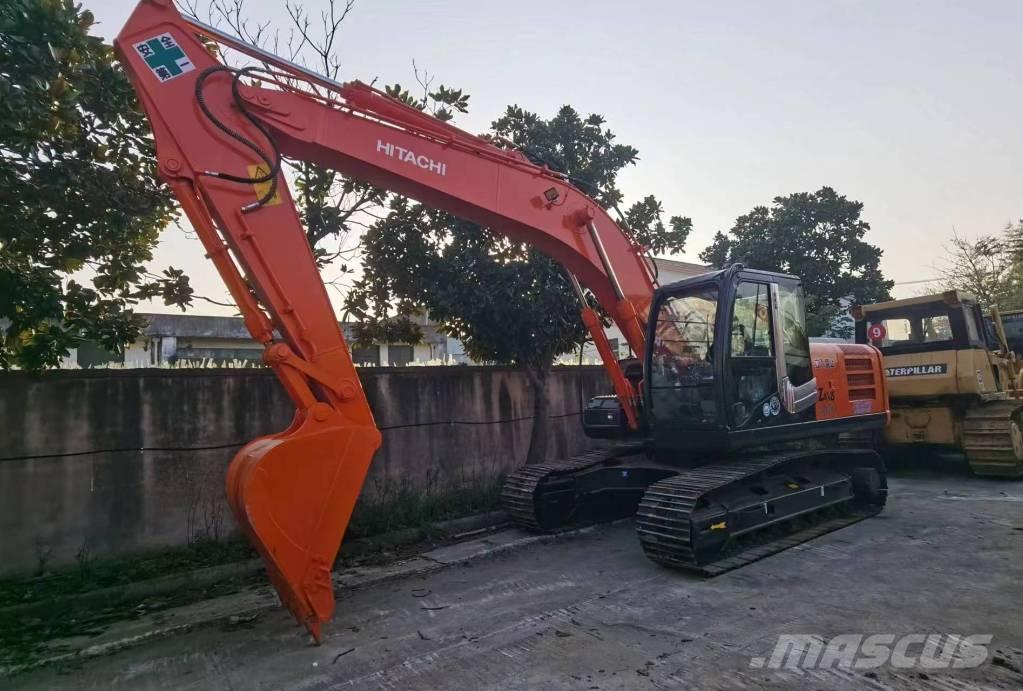 Hitachi ZX 200 Excavadoras sobre orugas