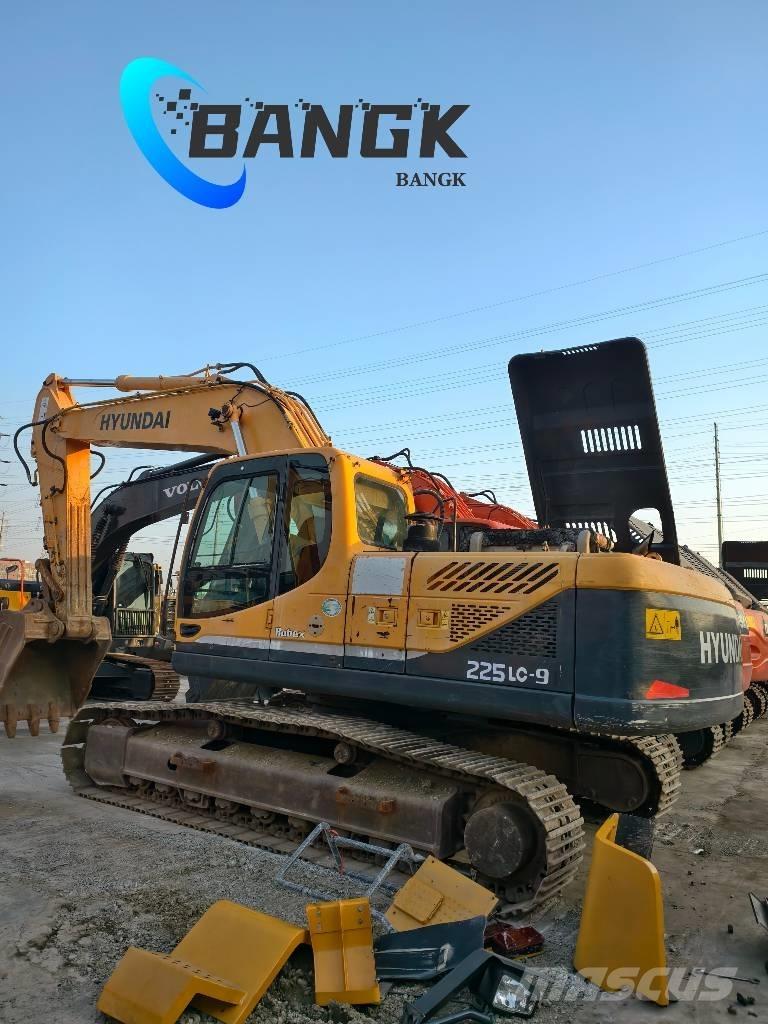 Hyundai 225LC-9T Excavadoras sobre orugas