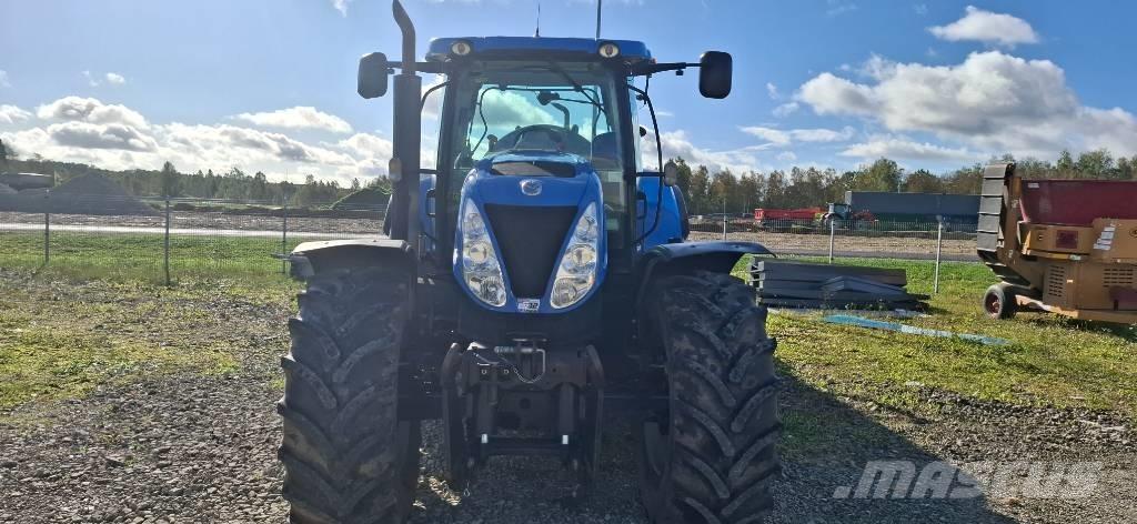 New Holland T7050 Tractores