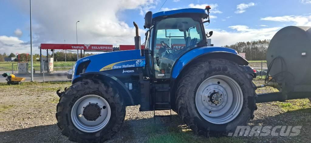 New Holland T7050 Tractores