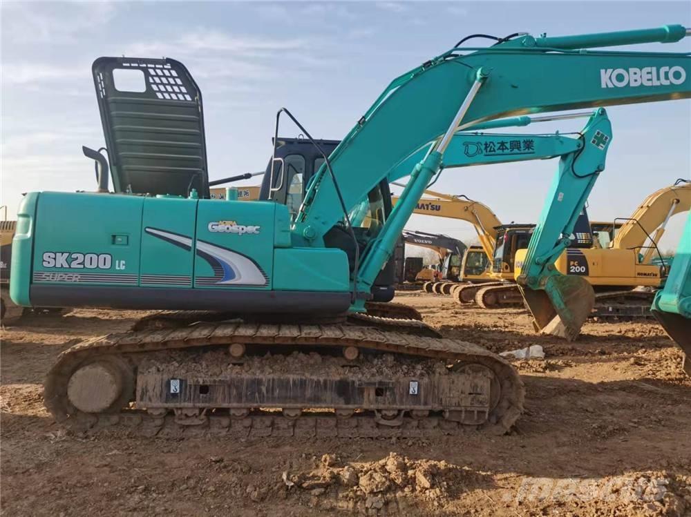 Kobelco SK200 Excavadoras sobre orugas