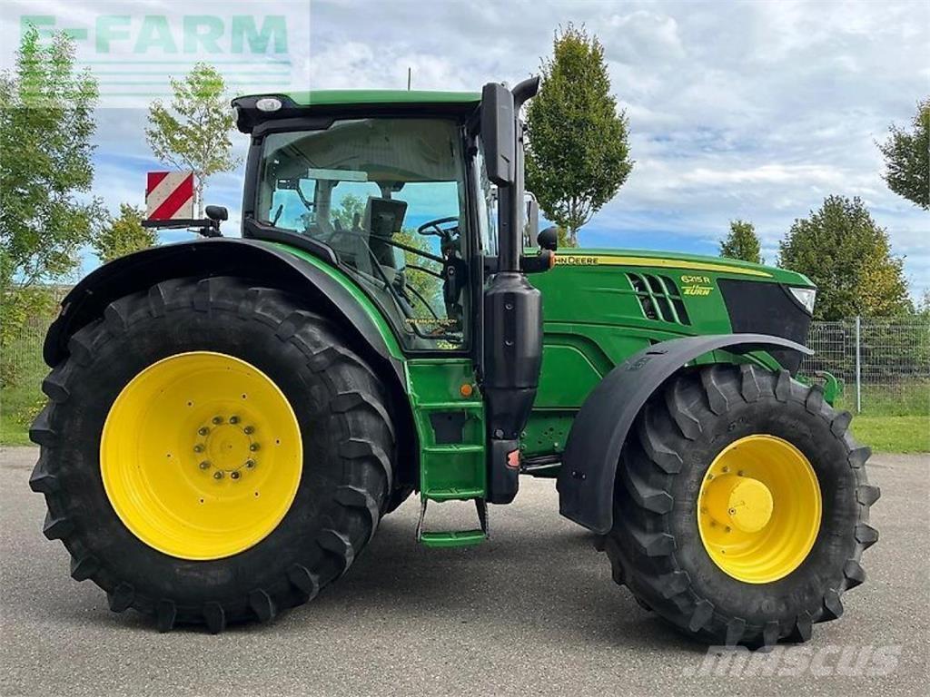 John Deere 6215r Tractores
