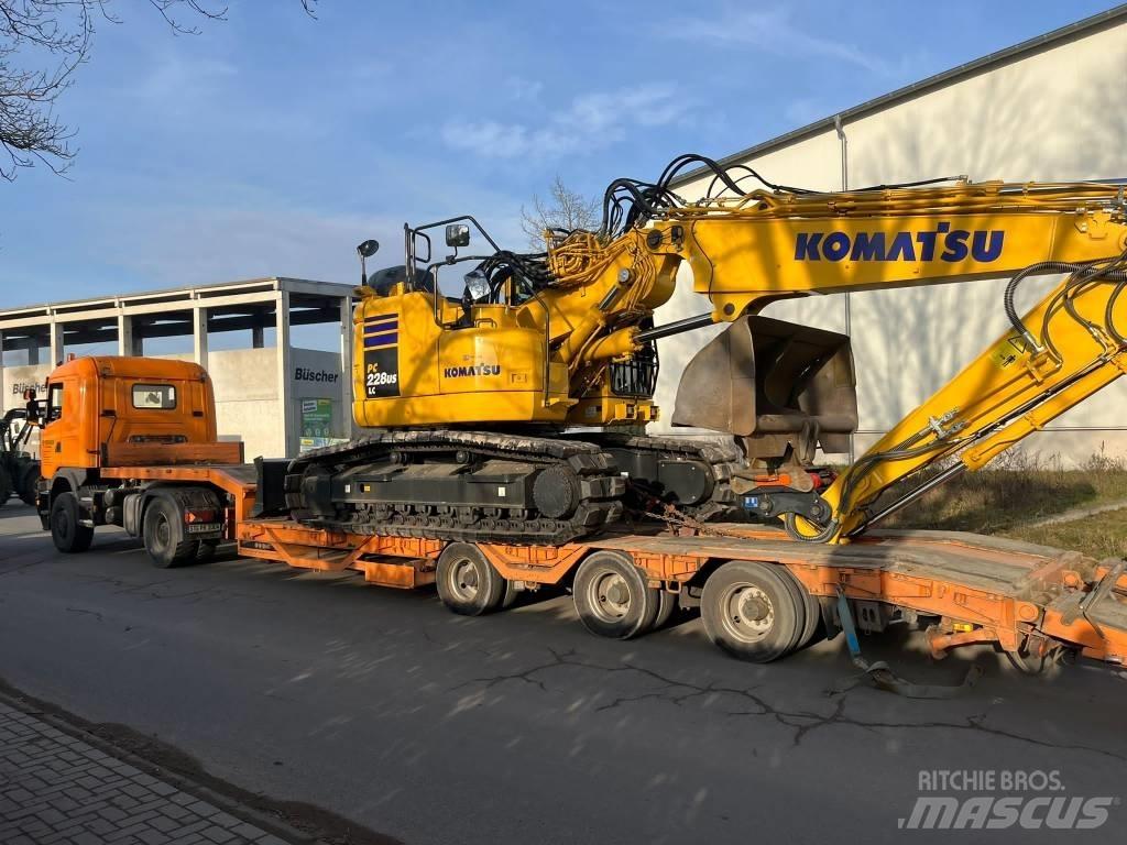 Komatsu PC228USLC-11 Excavadoras sobre orugas